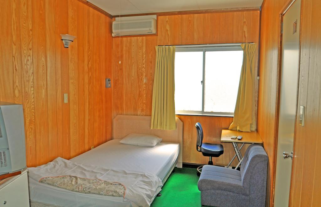 Yoshida Hotel Okinawa Camera foto