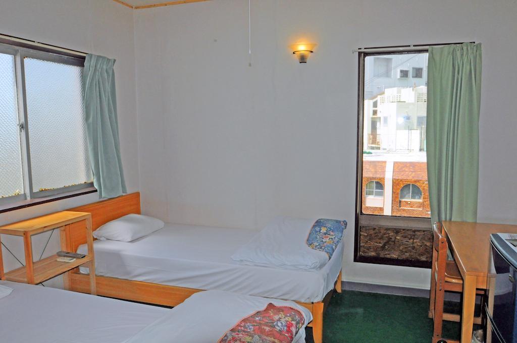 Yoshida Hotel Okinawa Camera foto